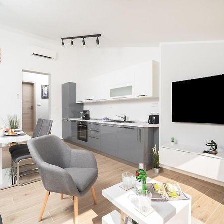 Apartment Gaia Labin  Kültér fotó